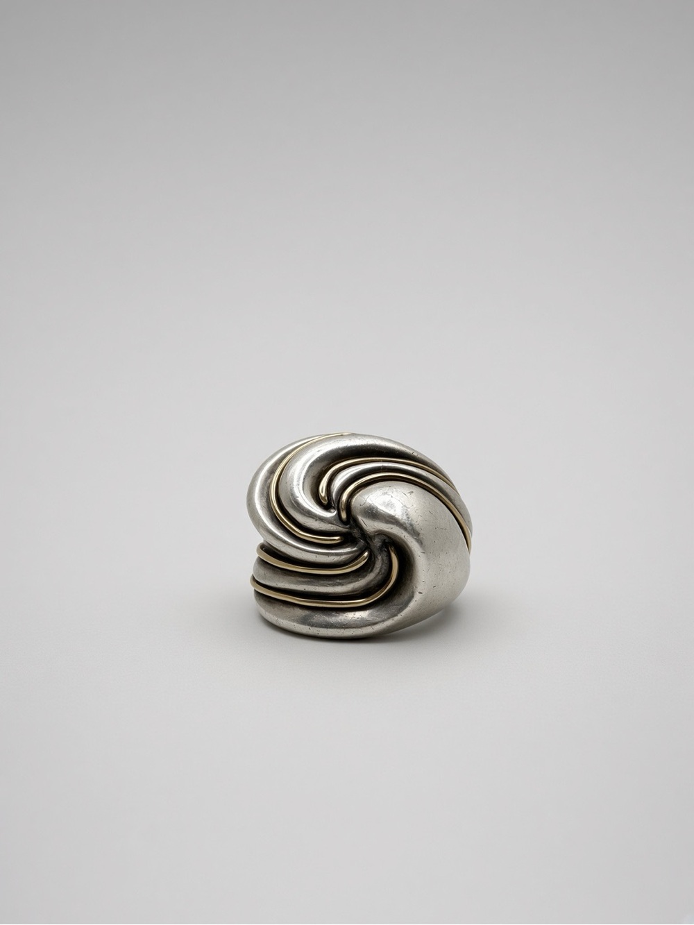 MAZ Sterling Silver Gold Inlay Swirl Statement Ring Sz 6 16.7g Vintage